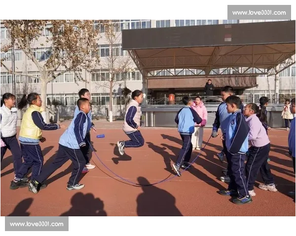 跳绳比赛:挑战速度与耐力 展现团队合作与个人坚韧的精彩时刻